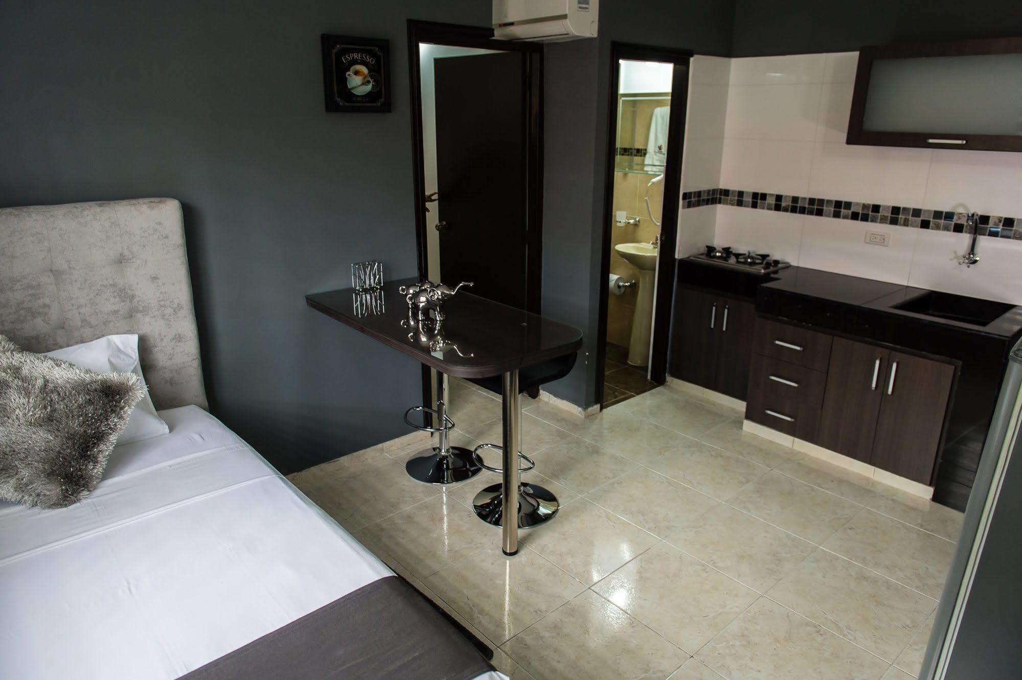 Hotel Roosevelt Plaza Cali Extérieur photo