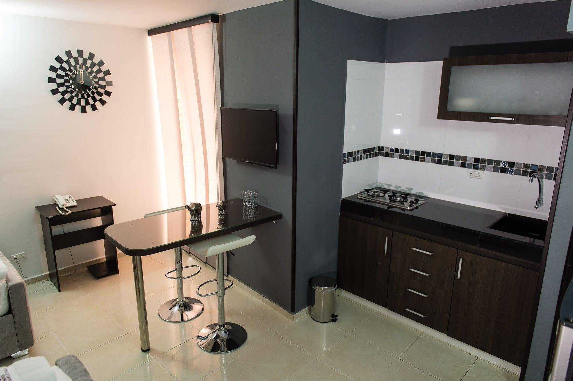 Hotel Roosevelt Plaza Cali Extérieur photo